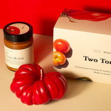 Two Tomatoes - Relish & Candle Gift Set Grande